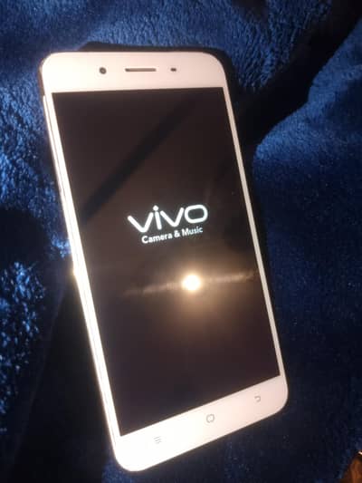 Vivo 3/32gb pta approved dual sim all ok 0322 708455 what's aap