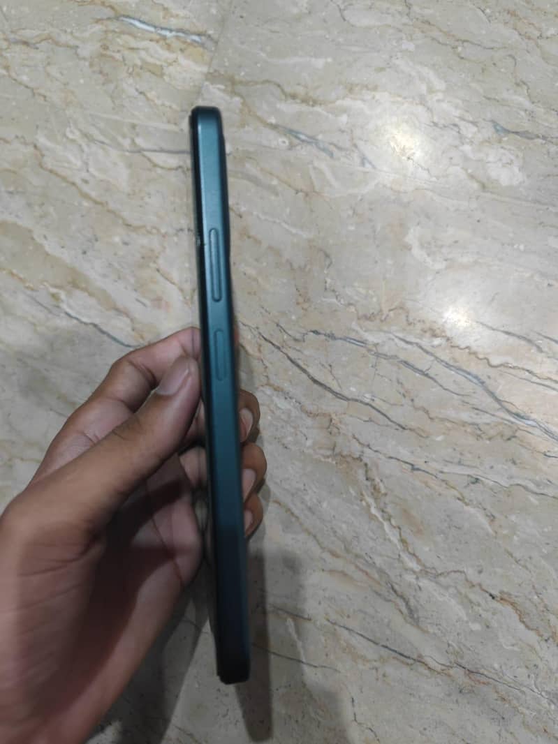OPPO A6 4