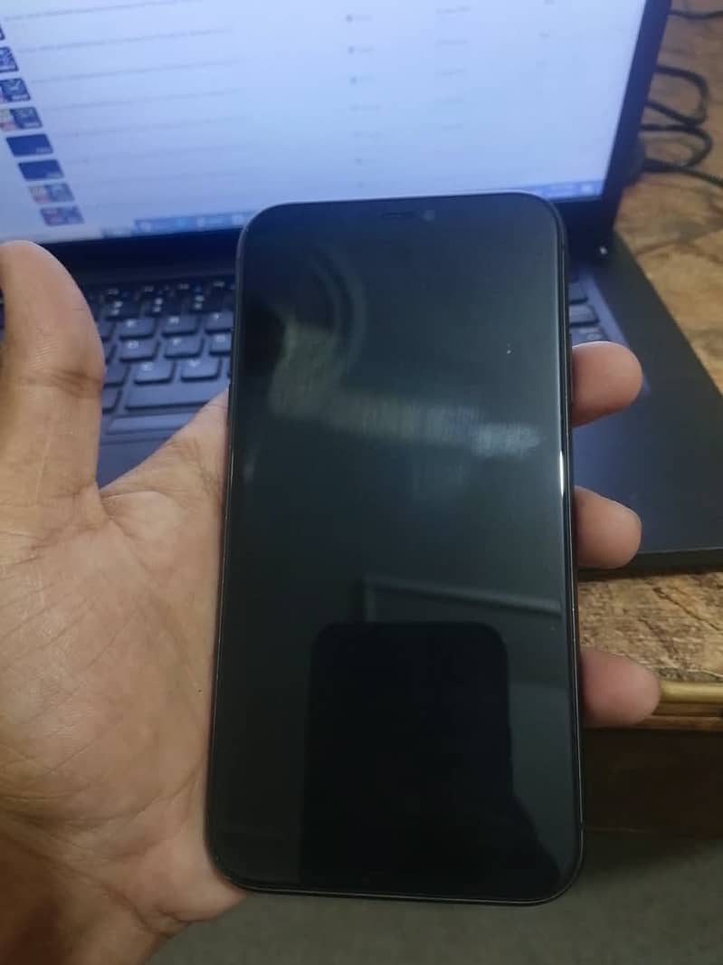 iPhone 11 1