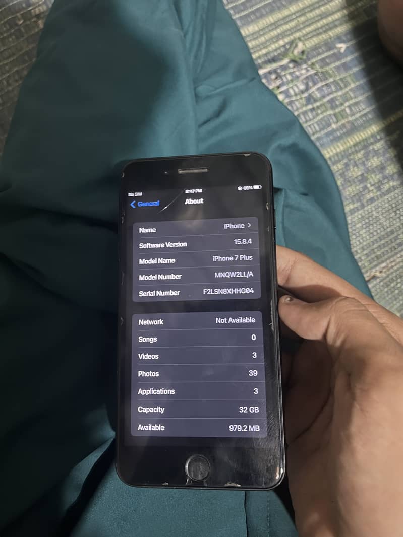 Apple iPhone 7 Plus 5