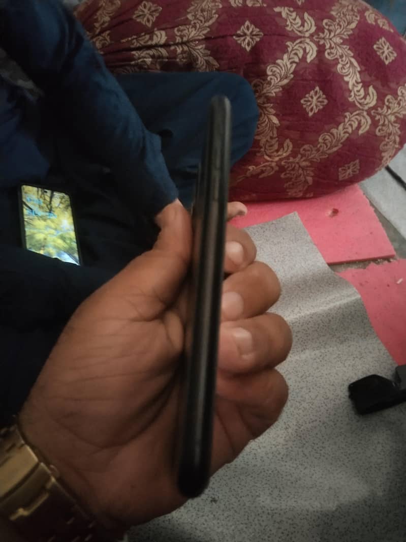 Apple iPhone XR 2