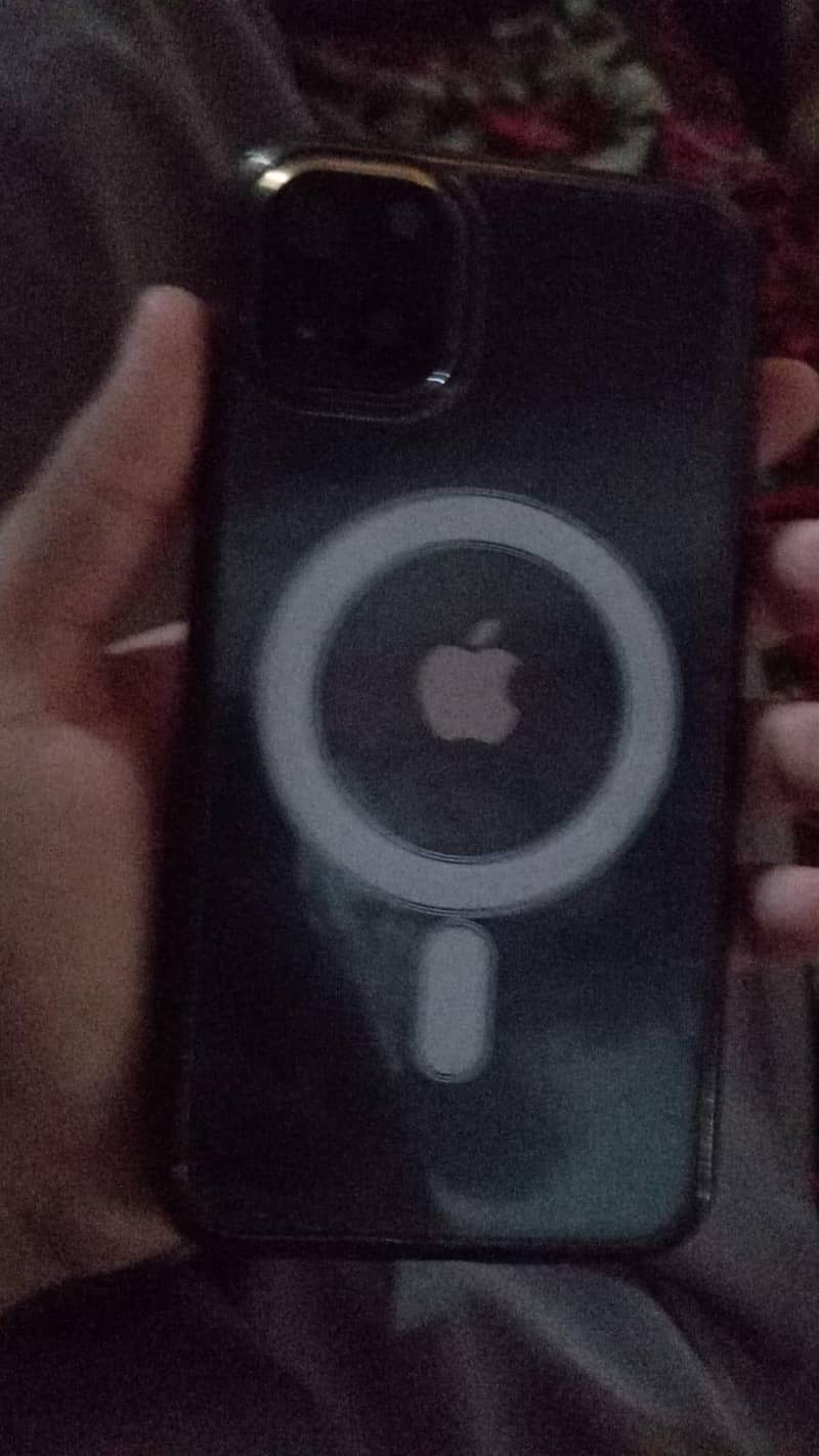 Apple iPhone XR 8