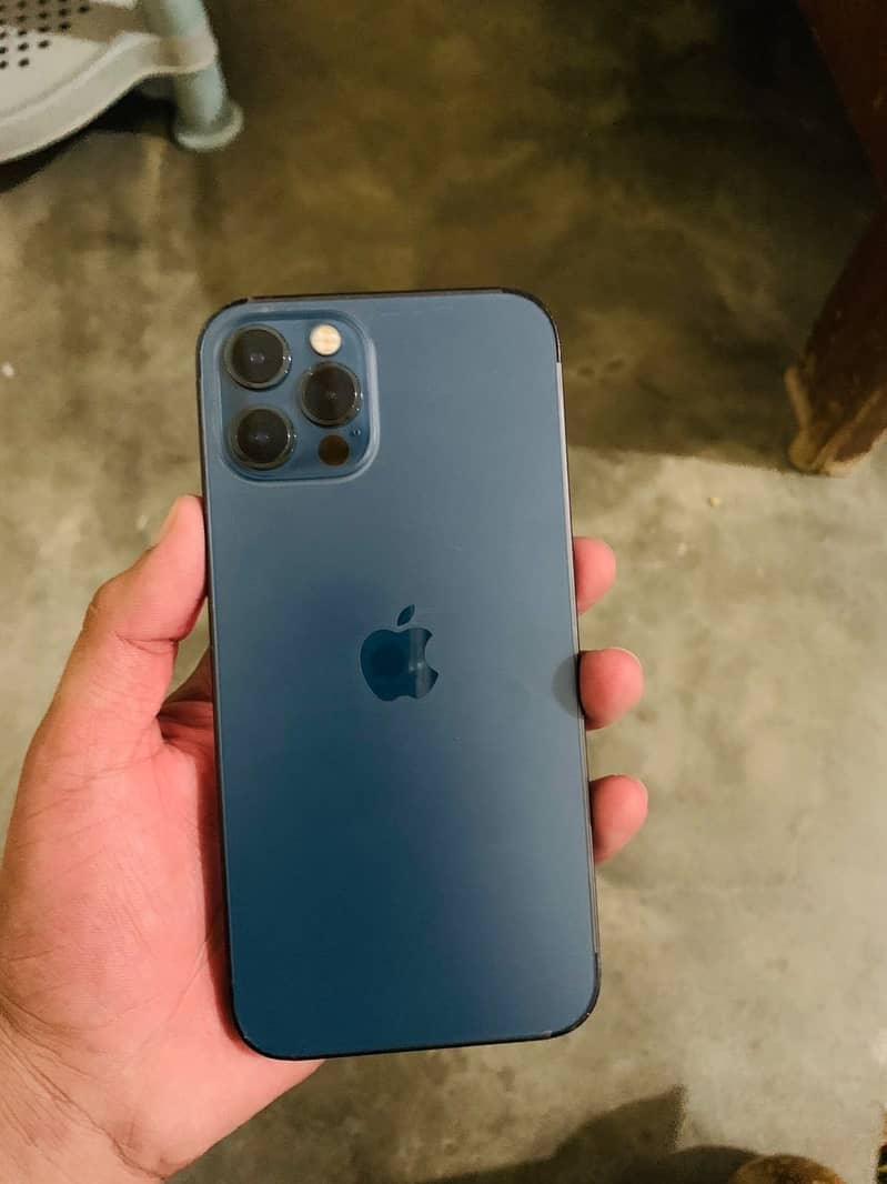 Apple iPhone 12 Pro 0
