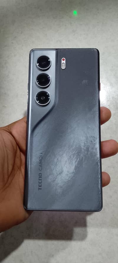 Tecno CAMON 40 Pro