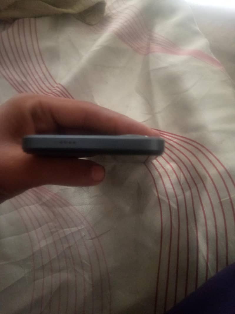 Tecno Spark 20C 0