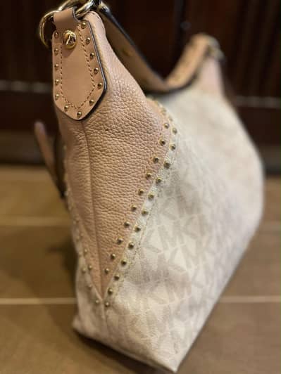 Micheal Kors Bag