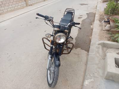 Suzuki GS150 SE urgent sale
