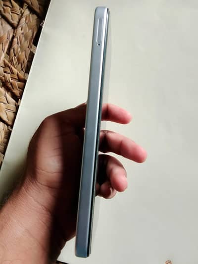 Oppo A6c 4/64 , 7000mAH