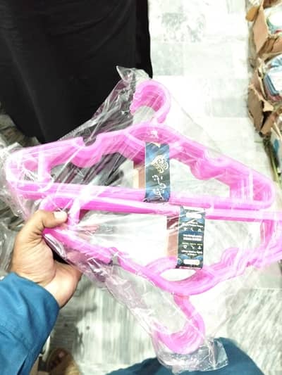 Deluxe Hanger 666 pure Quality
