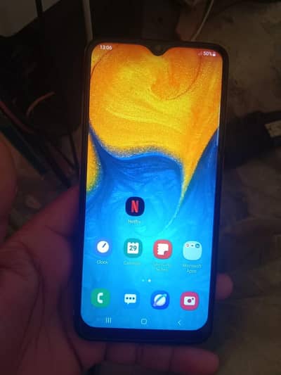 Samsung Mobile A20