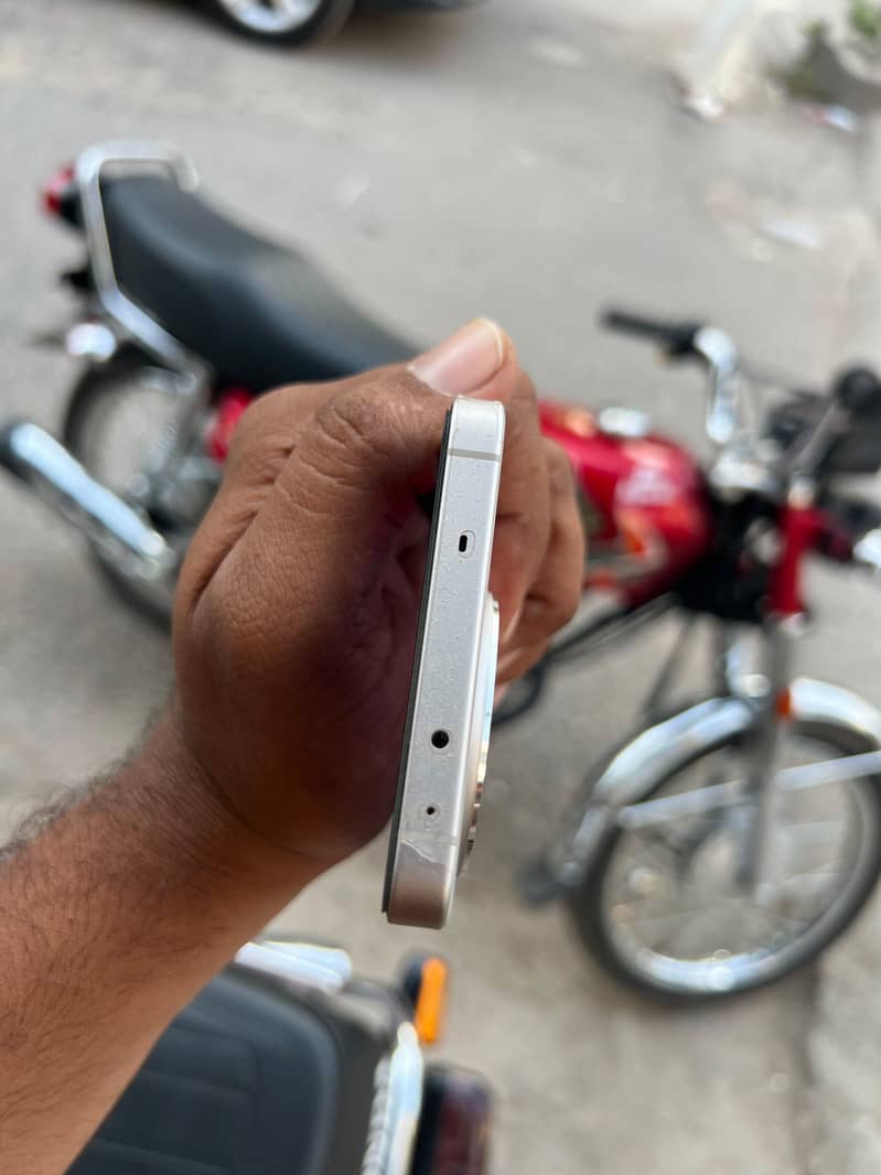 One Plus 13R 3