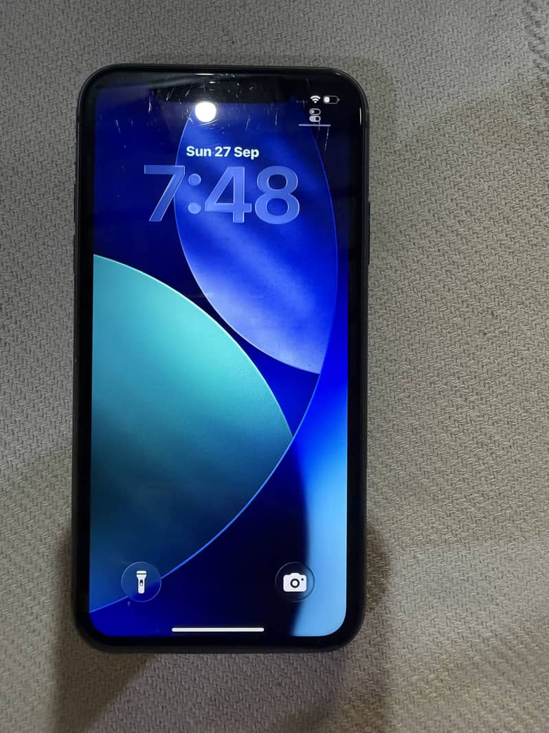 Apple iPhone 11 3