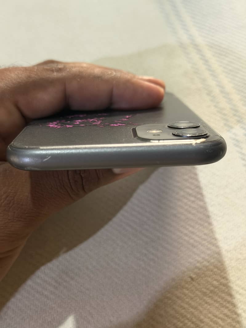 Apple iPhone 11 8
