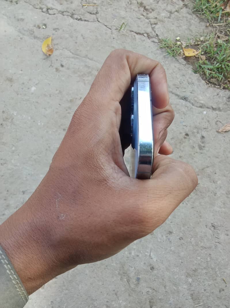 iPhone 13 Pro 7