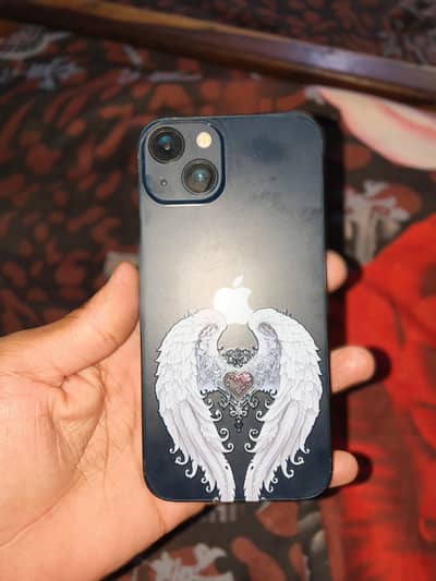 Apple iPhone 13