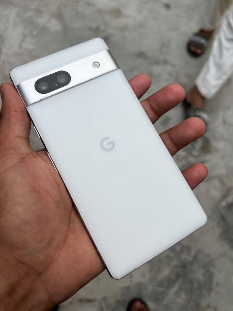 Google Pixel 7a 4