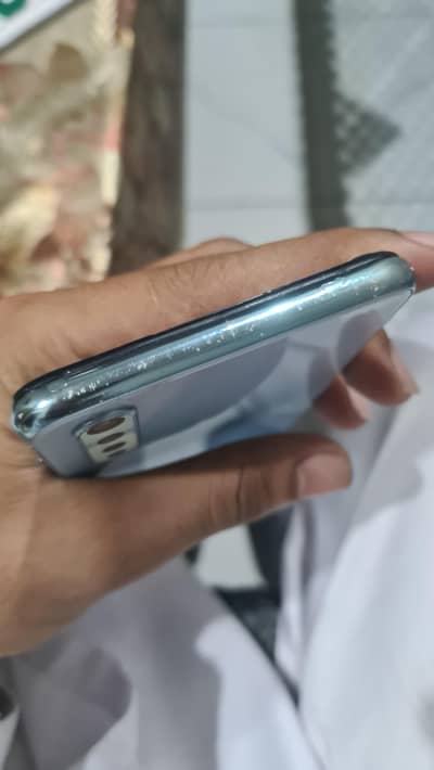 Vivo S1 8GB 256GB – 9/10 Condition