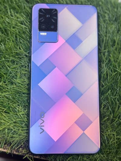 condition 10/10 all OK not repaired not open with. box and charger