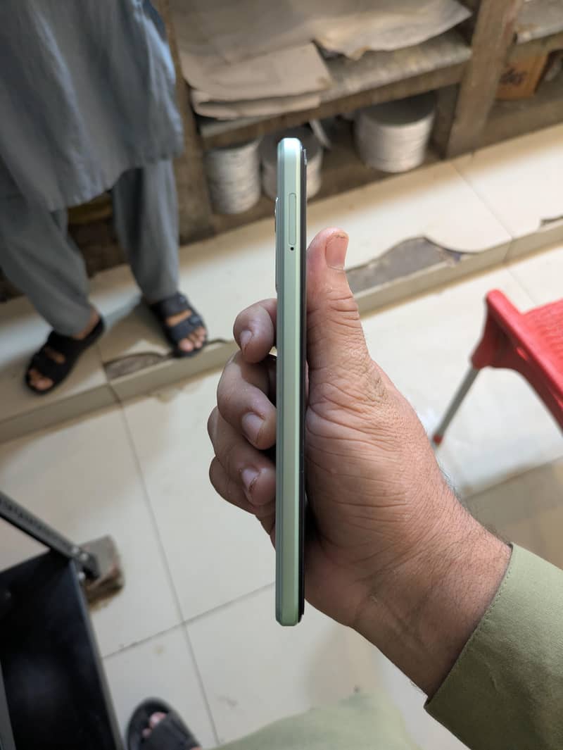 Dcode Bold 2 4