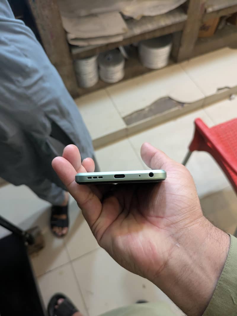 Dcode Bold 2 5