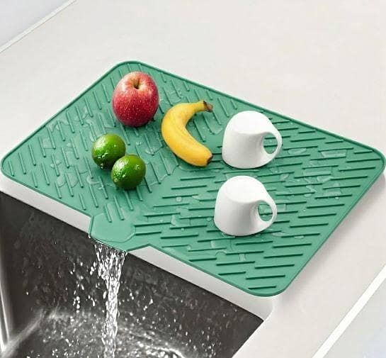 T  Silicone Dish Drying Mat for Kitchen Counter, Dish Drying Pad, Non-Slip Drain Pad with Built-in Drain, Heat Resistant Non-Slip