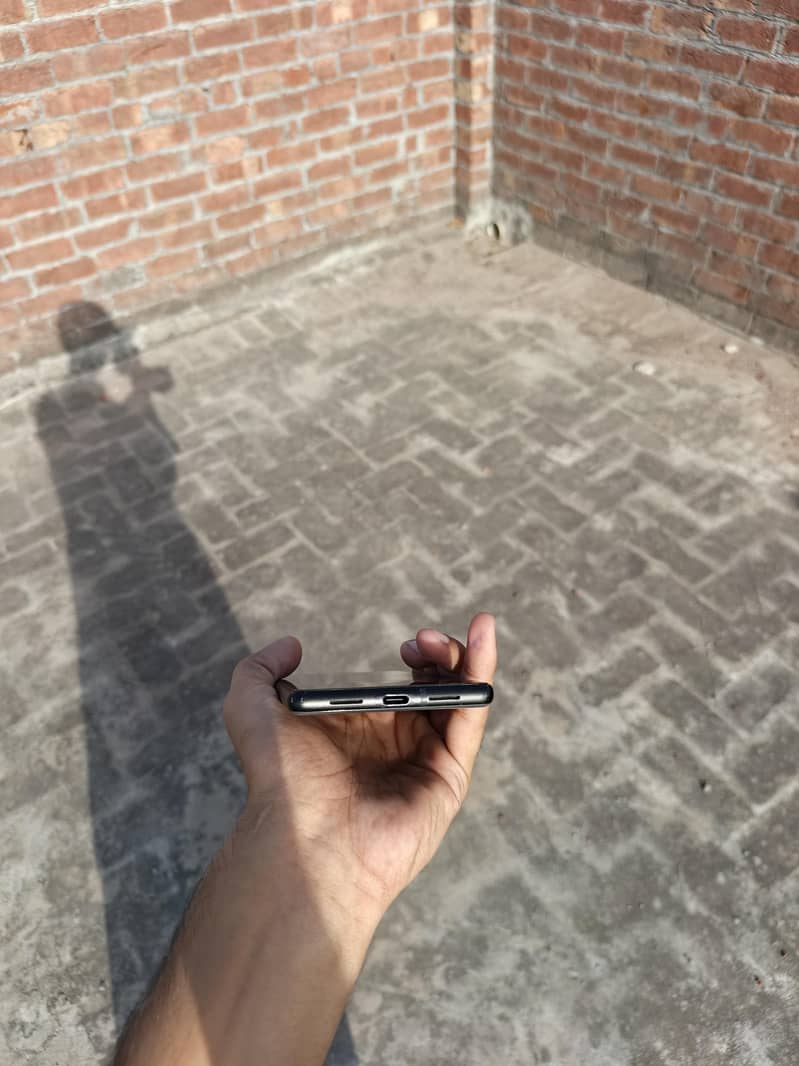 Google Pixel 6 5