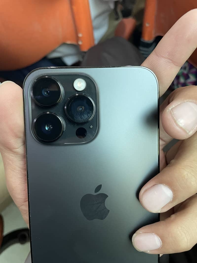 Apple iPhone 14 Pro Max 5