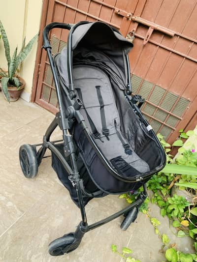 DUUX Imported Baby Stroller / Pram – Reversible & Foldable