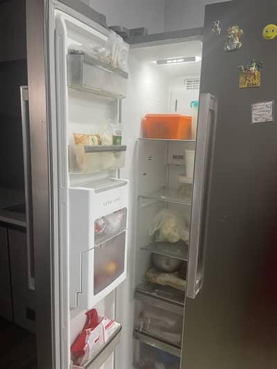 Refrigerator 2 door