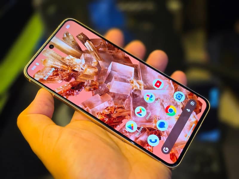 Google Pixel 8 2