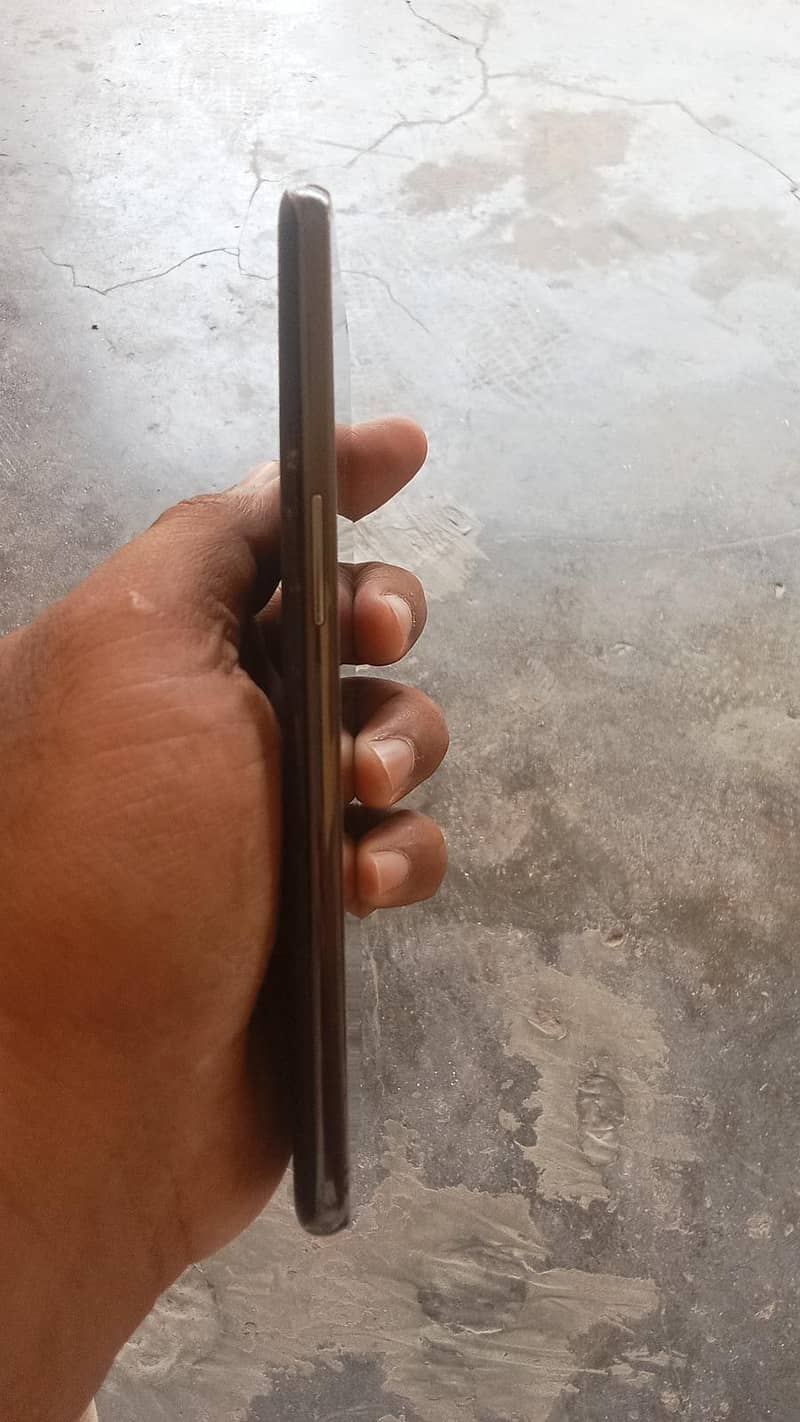 One Plus 10T 3