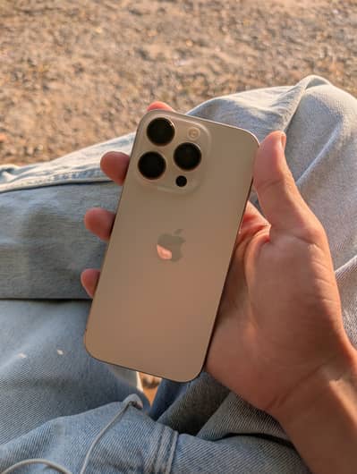 iPhone 16 Pro 256GB icloud lock
