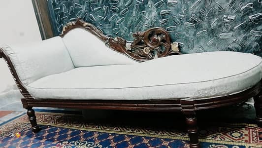 Dewan, Pure wood & Like a new condition. # 0322-8004913.