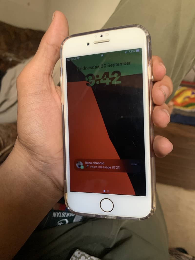 Apple iPhone 8 1