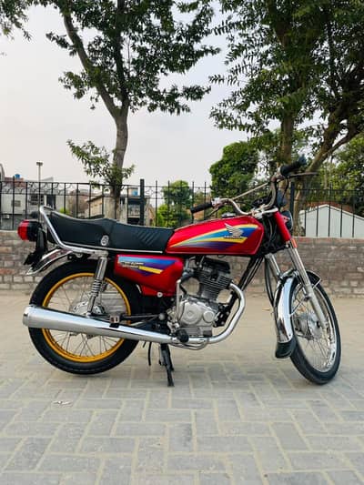 Honda bike 125cc agent for sale.   03278129761