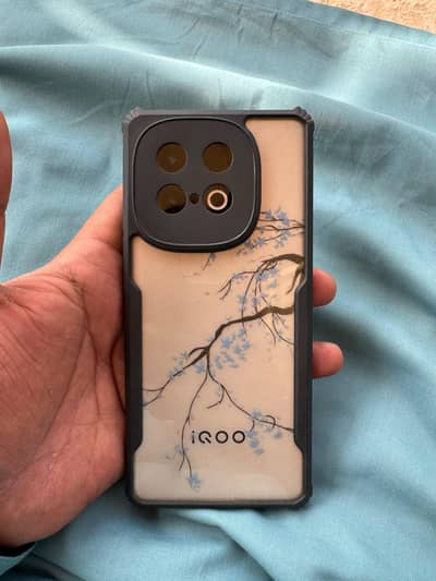 Vivo iQOO z10 turbo plus. 16/512