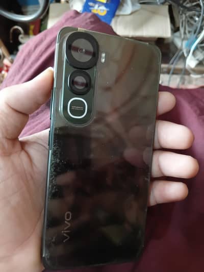 Vivo Y400