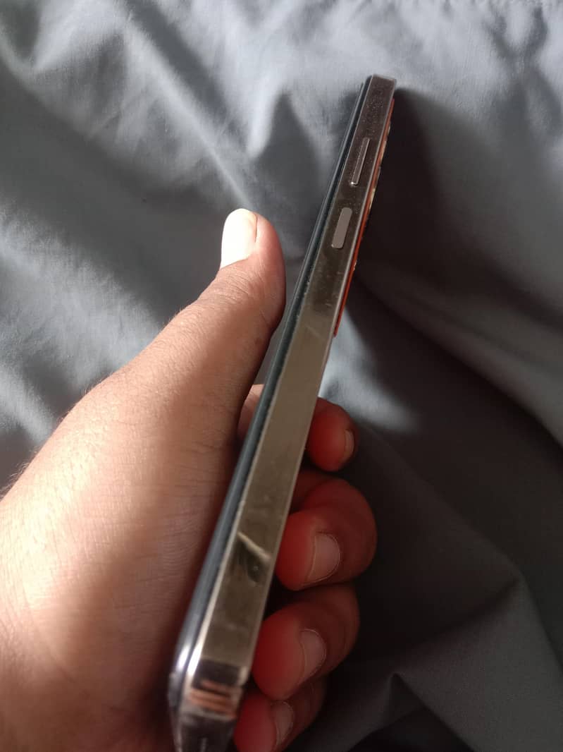 Infinix Note 30 1