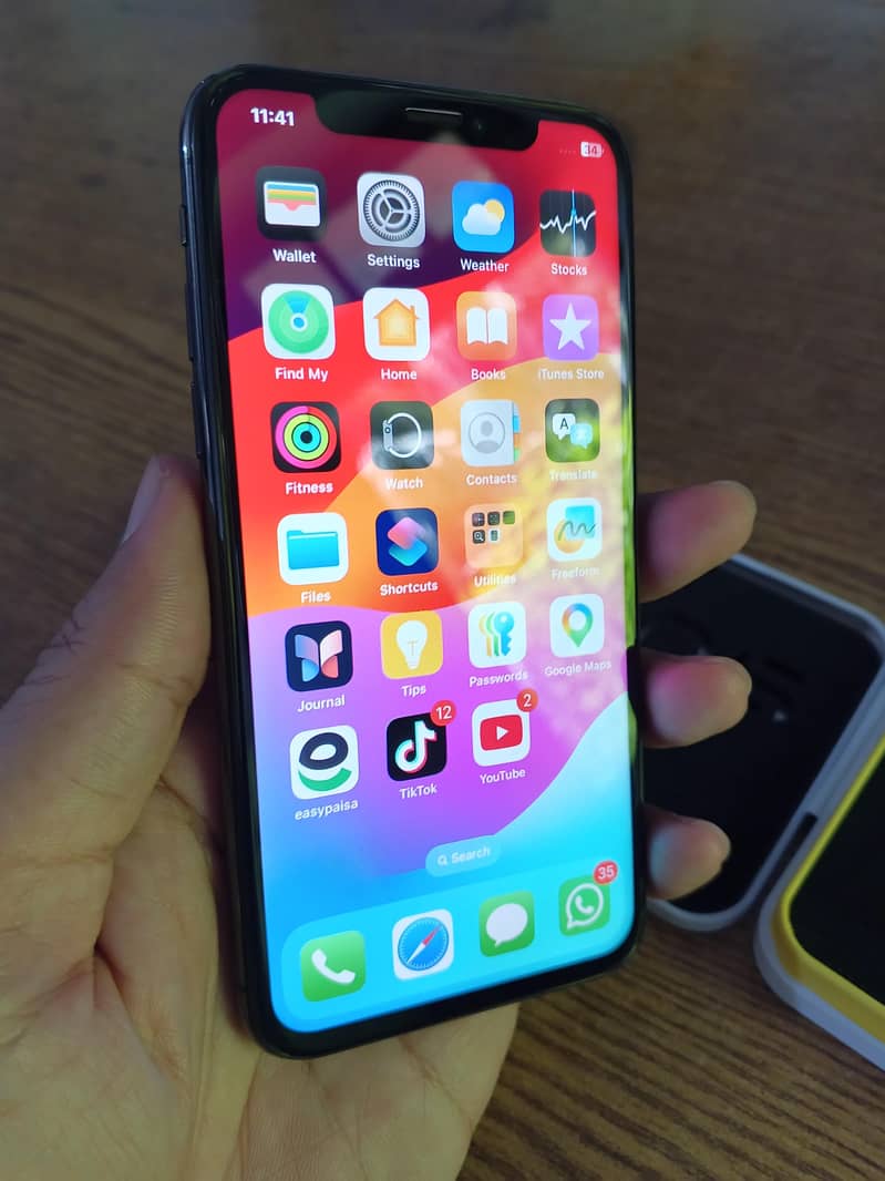 Apple iPhone XS 2