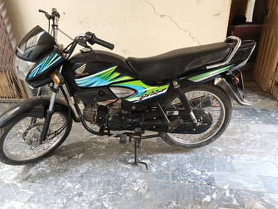 Honda pridor  total original Multan