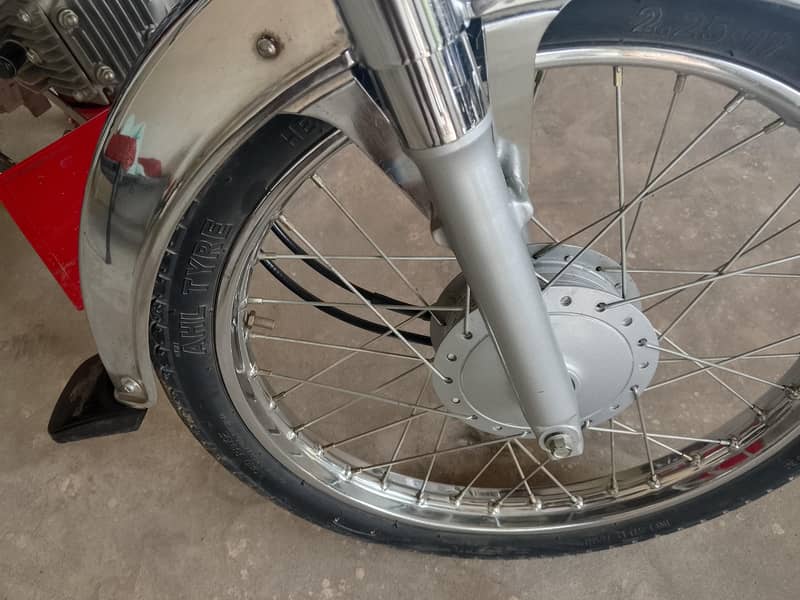Honda CD70 3