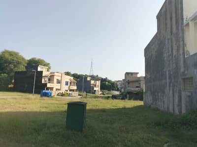 A Perfect Residential Plot Awaits You In Bahria Town Phase 8 - Umer Block Rawalpindi
