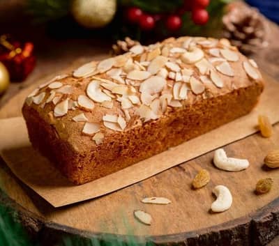 tea cakes and dry fruits items