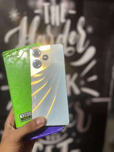 Infinix Hot 30