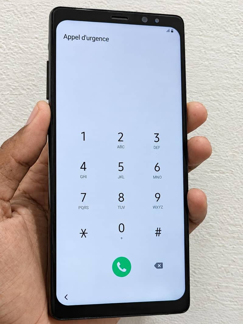 Samsung Mobile Note 8 1