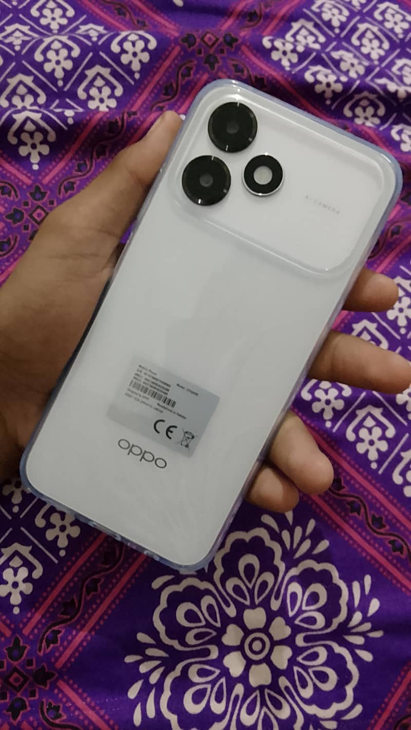 OPPO A6c 1