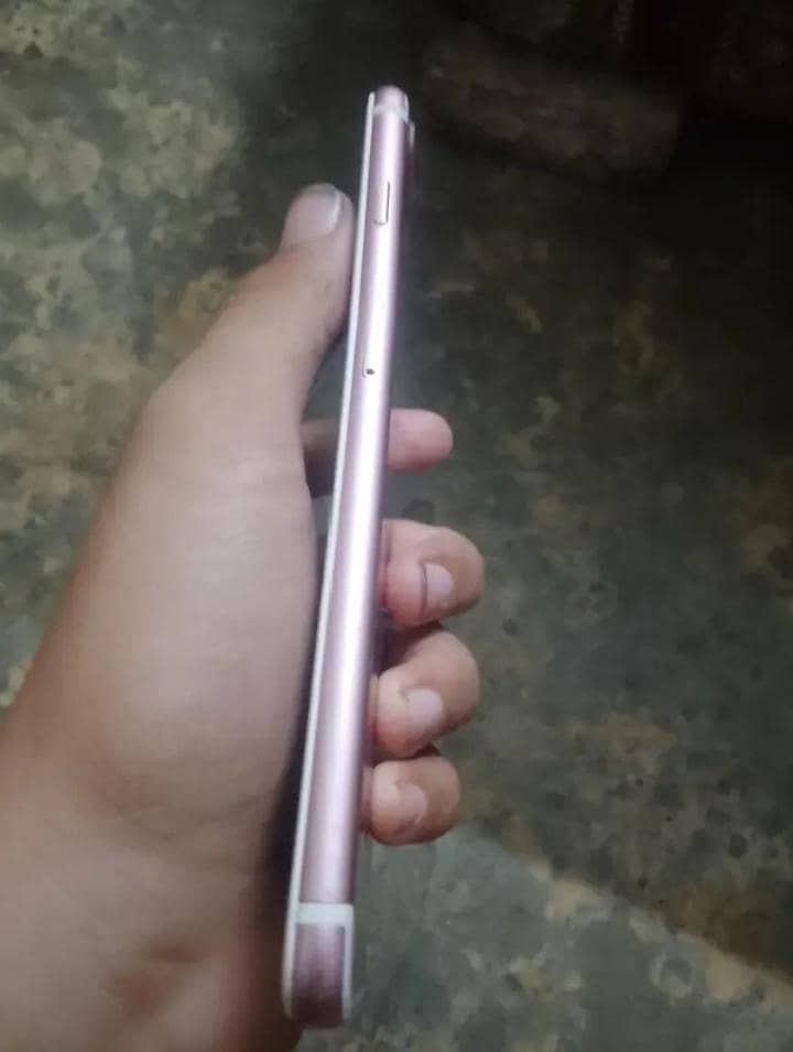 iPhone 7 Plus 256 gb 4