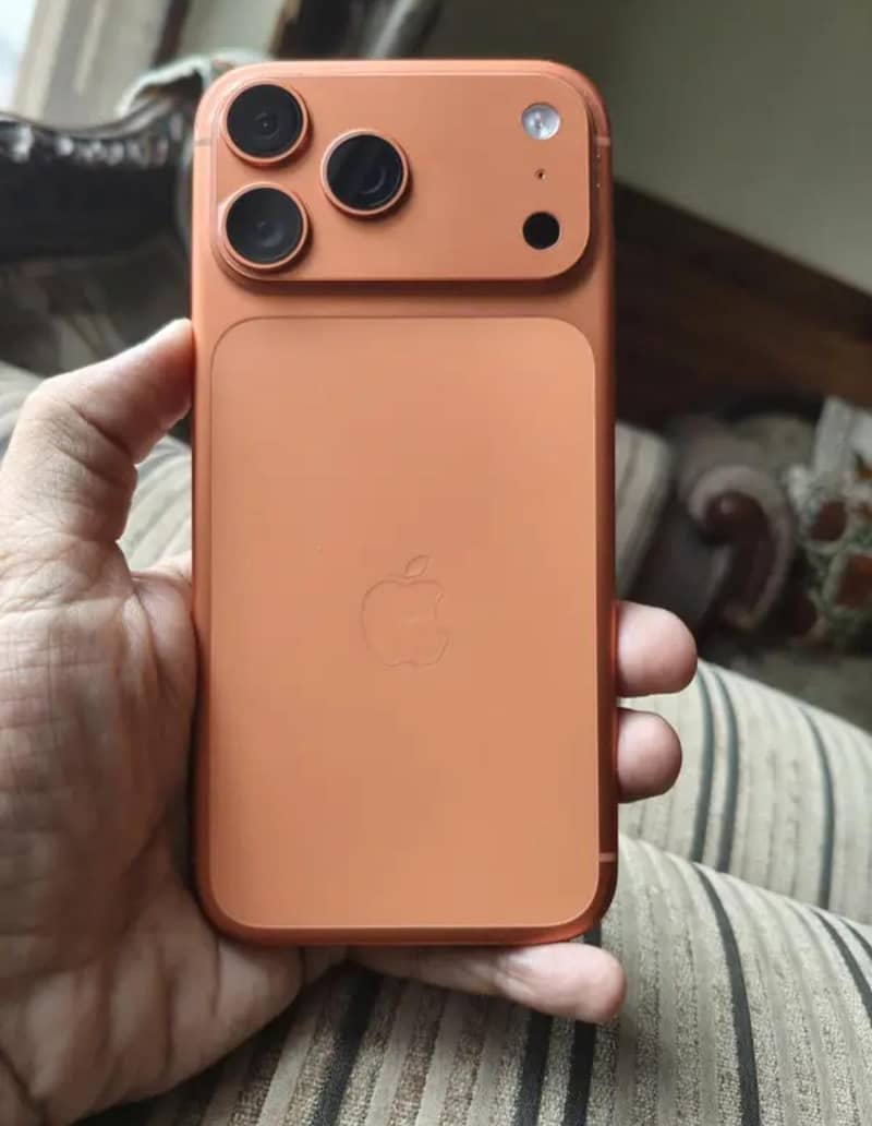 Apple iPhone 17 Pro Max 3