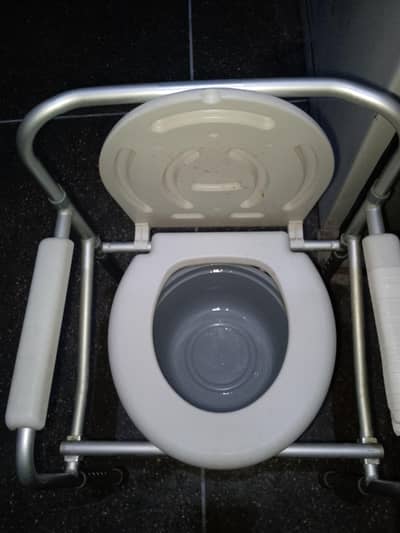 pure alomunim seat.