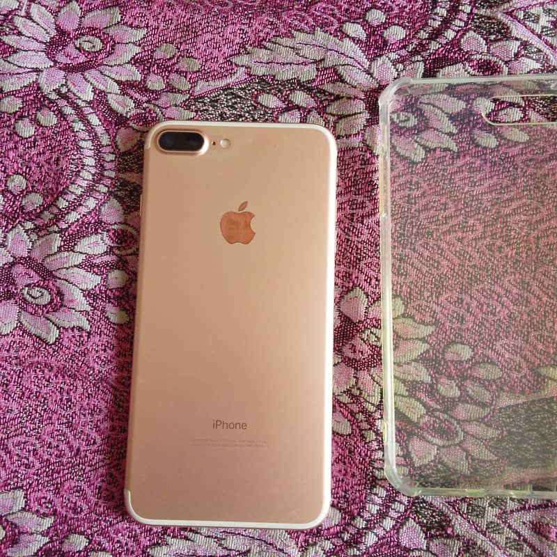 Apple iPhone 7 Plus 2